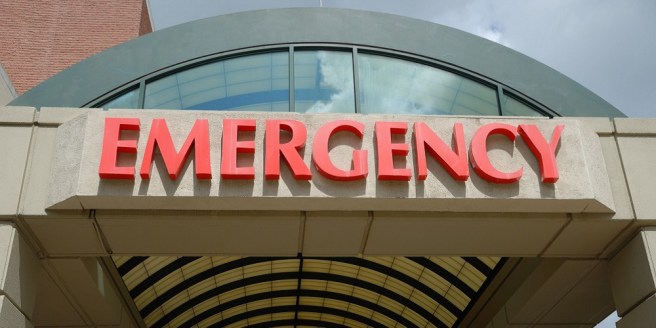 emergency-sign-at-hospital